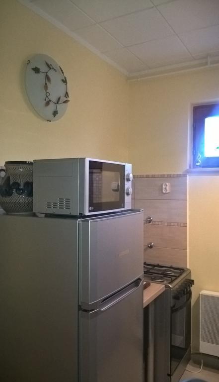 Pongracz Apartman Zirc Bagian luar foto